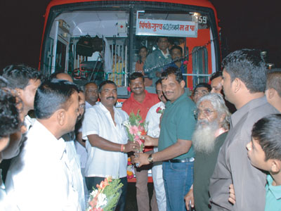 बस रूट चे लोकार्पण